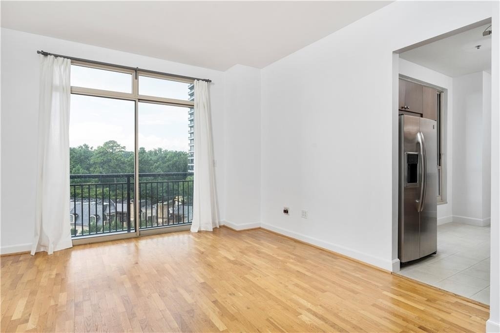 2626 Peachtree Road Nw - Photo 23