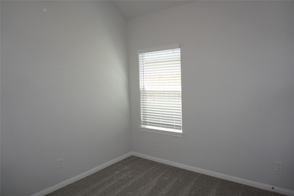 11893 East Gate Drive - Photo 11