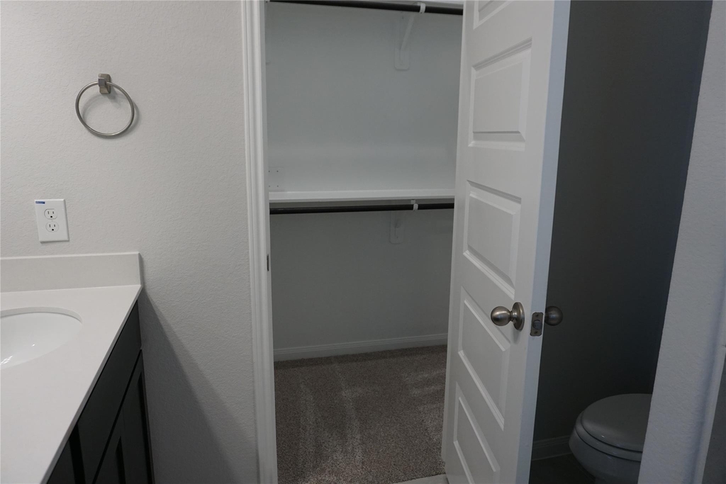 11893 East Gate Drive - Photo 17