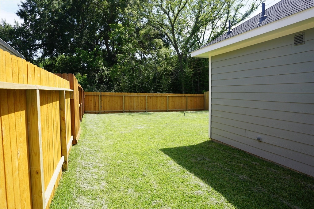 11893 East Gate Drive - Photo 20