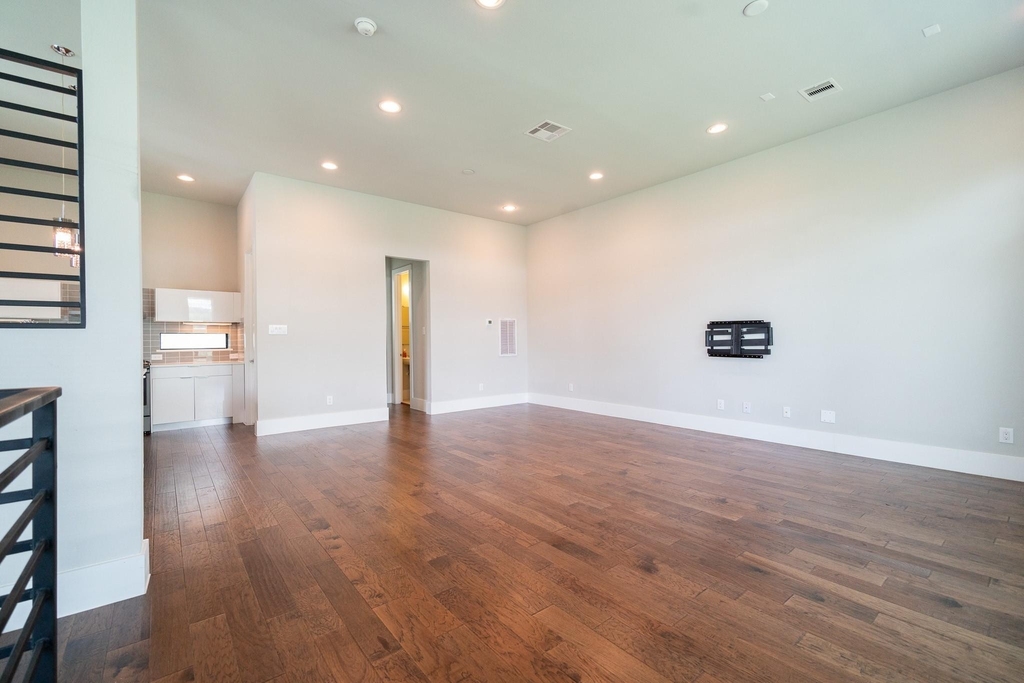 1613 Wheeler Street - Photo 12