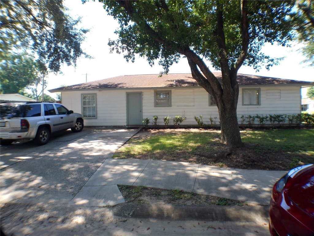 1301 Glenmore Drive - Photo 27
