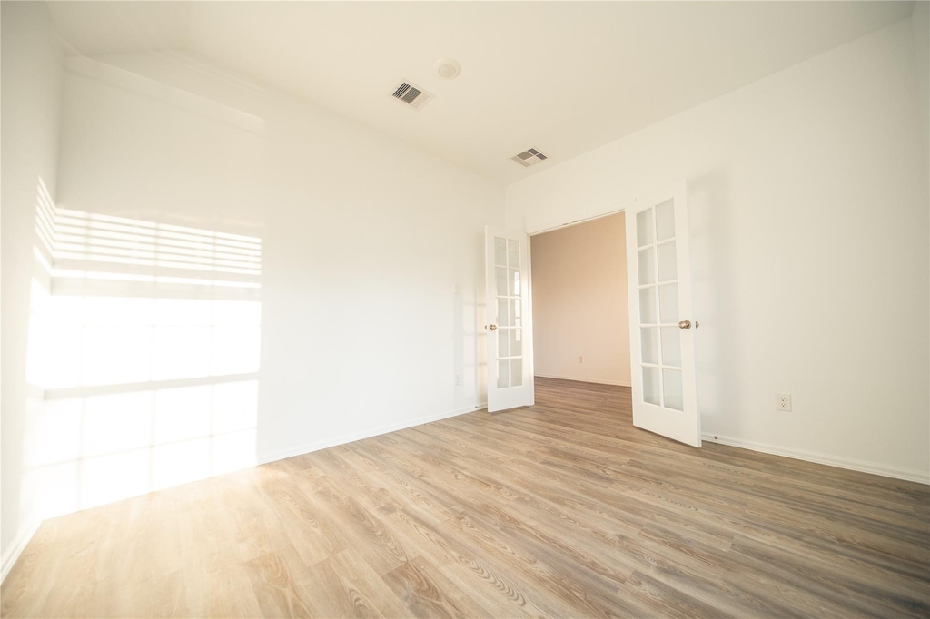 2611 Olivine Stone Drive - Photo 3