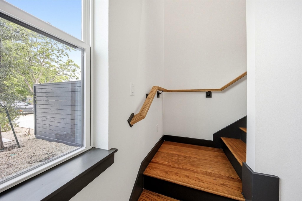 7818 Hanfro Lane - Photo 21