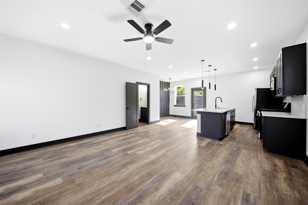 7818 Hanfro Lane - Photo 11