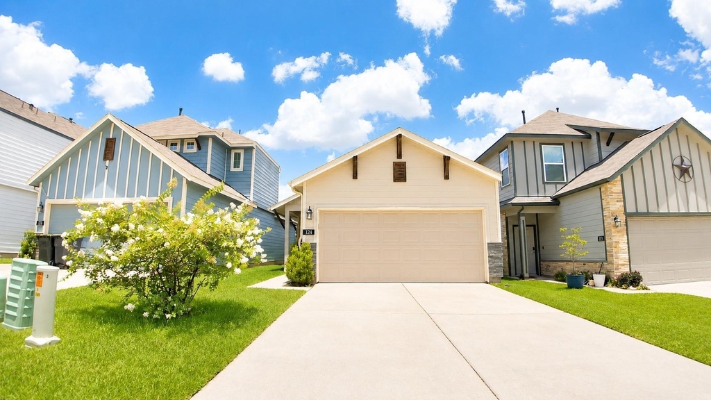 124 Camelot Place Court - Photo 2