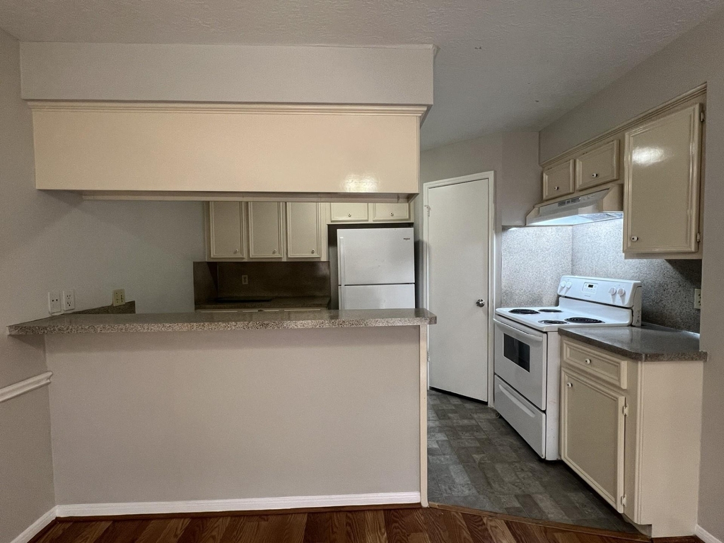 11507 Meadow Lane - Photo 12