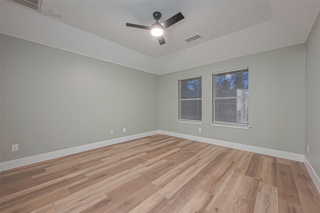 2 Garden Lodge Place - Photo 31
