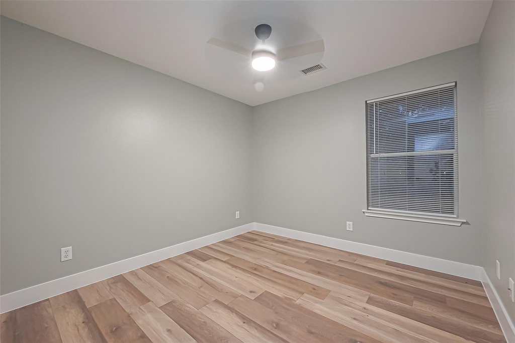 2 Garden Lodge Place - Photo 23