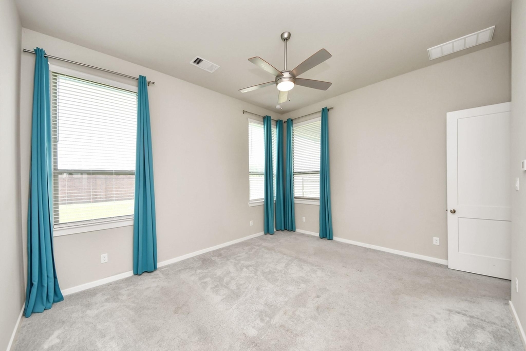 24754 Levante Drive - Photo 40
