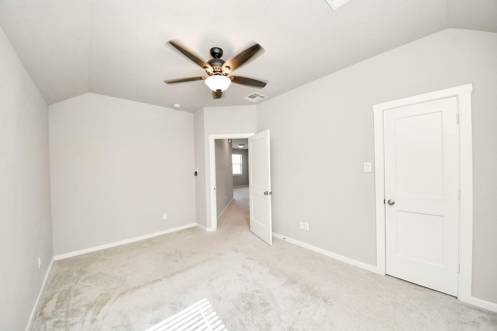 24754 Levante Drive - Photo 18