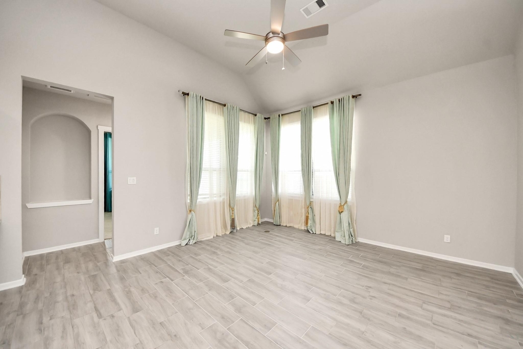 24754 Levante Drive - Photo 26