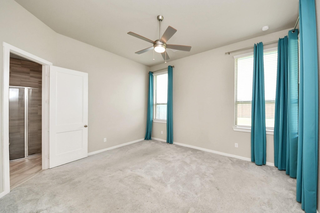 24754 Levante Drive - Photo 39