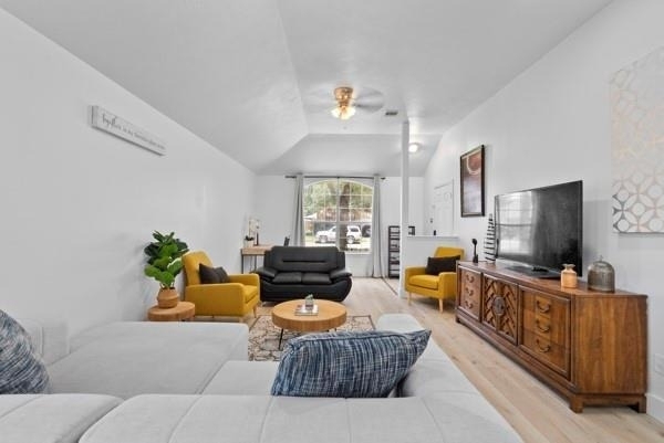 5915 Shining Leaf Court - Photo 5