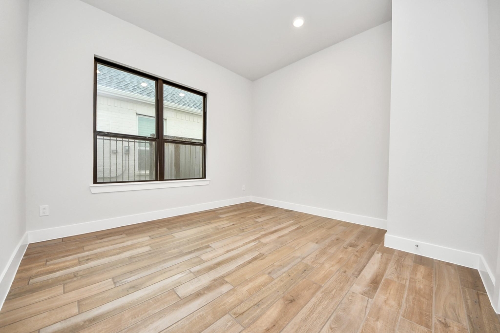 26907 Southwick Valley Lane - Photo 9