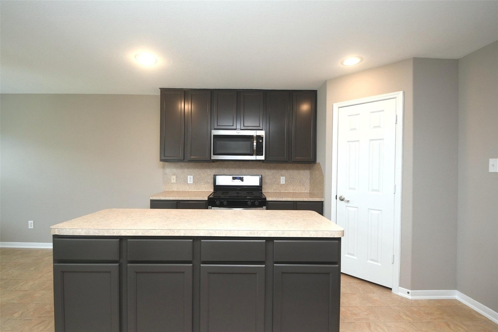 4915 Ibis Lake Court - Photo 25