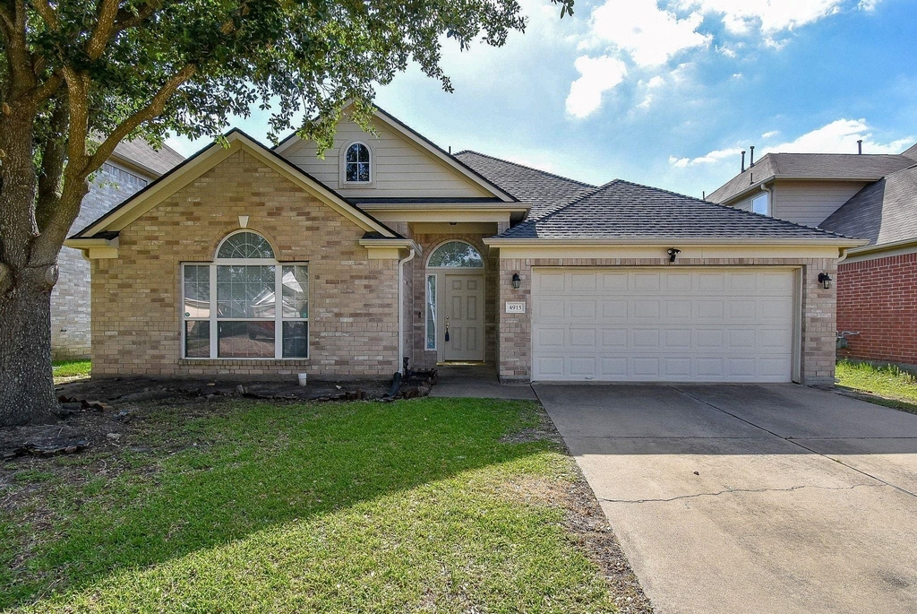 4915 Ibis Lake Court - Photo 1