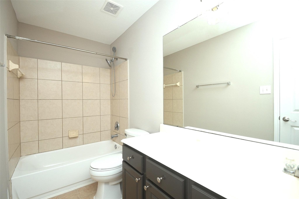 4915 Ibis Lake Court - Photo 13