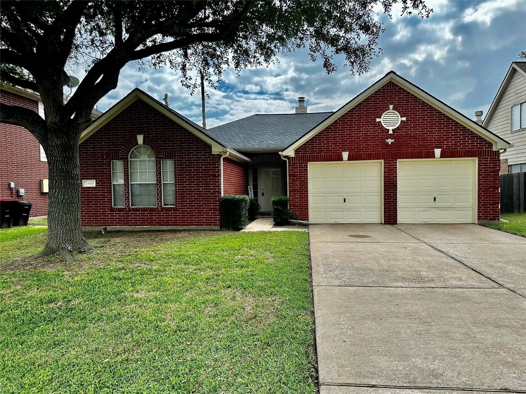 23023 Canal Road - Photo 0