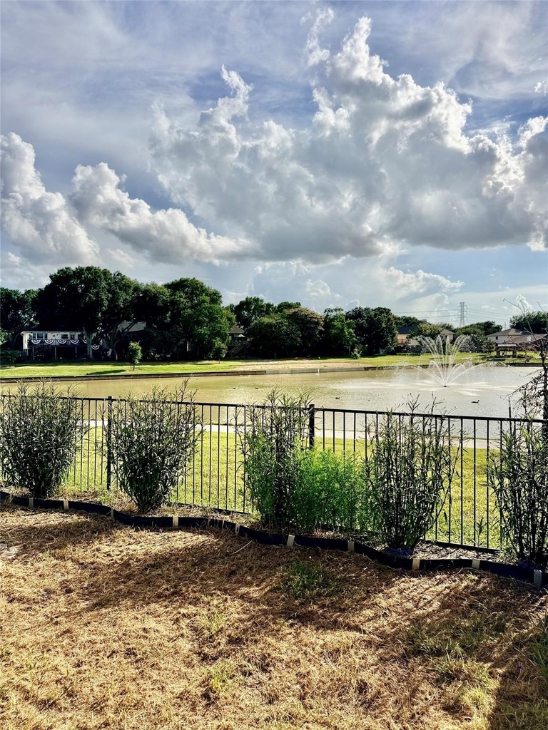 23023 Canal Road - Photo 29