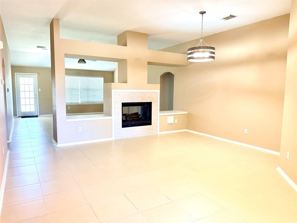 23023 Canal Road - Photo 7