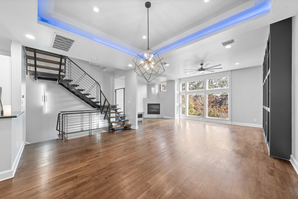 1822 Brun Street - Photo 3