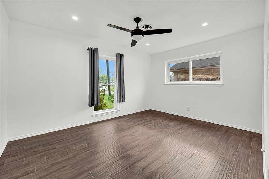 470 Beresford Street - Photo 14
