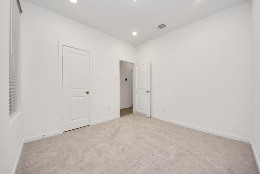 904 Capracotta Drive - Photo 10