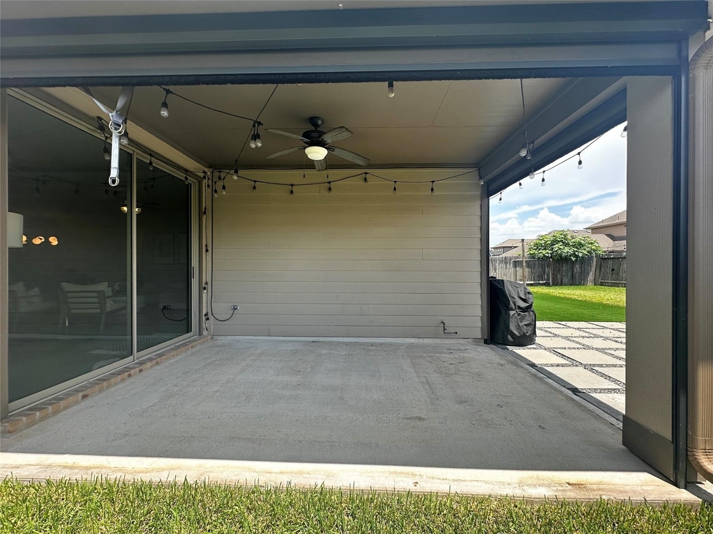 28719 Yellowstone Preserve Drive - Photo 39