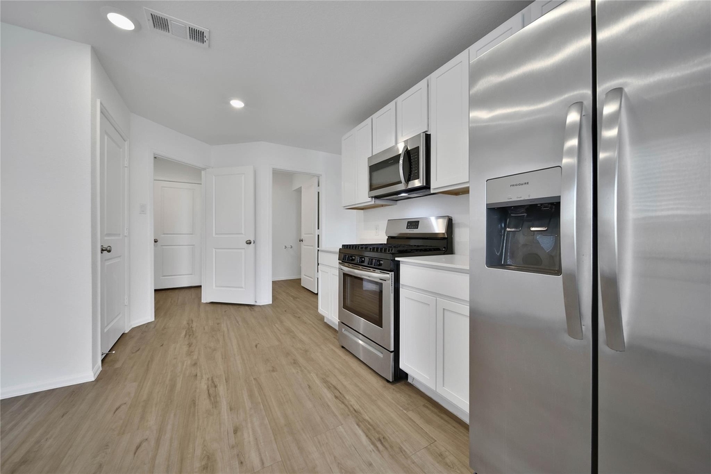 19554 Manduca Drive - Photo 11