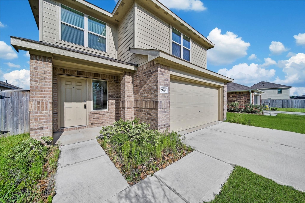 19554 Manduca Drive - Photo 0