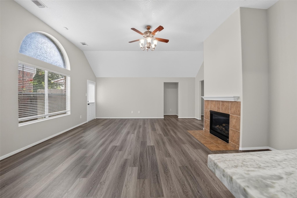 15506 Fir Woods Lane - Photo 8