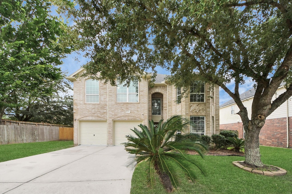 9002 Sundown Drive - Photo 0