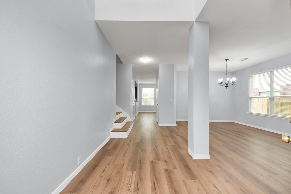 9002 Sundown Drive - Photo 8