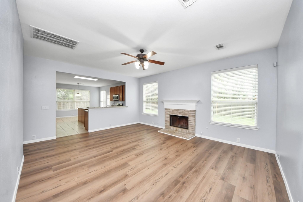 9002 Sundown Drive - Photo 16