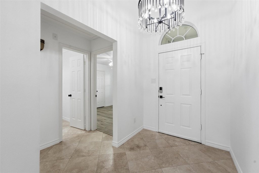 5362 Kyla Circle - Photo 4