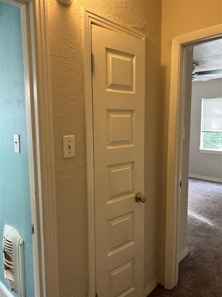7634 South Hall Street - Photo 8
