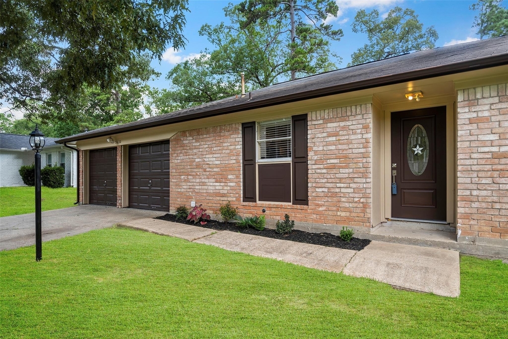 3622 Dawnwood Drive - Photo 0
