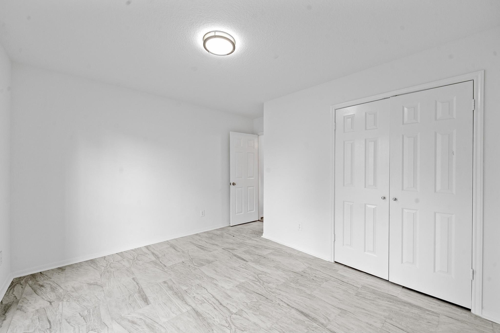 22719 Old Church Lane - Photo 18