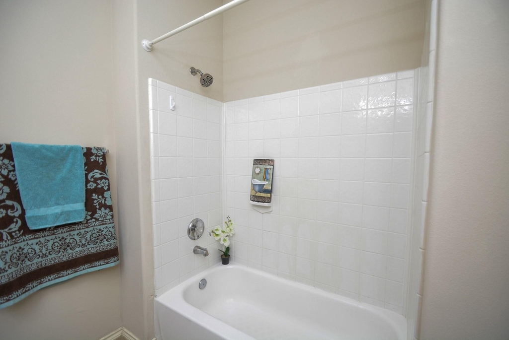 9203 Kransbury Lane - Photo 30