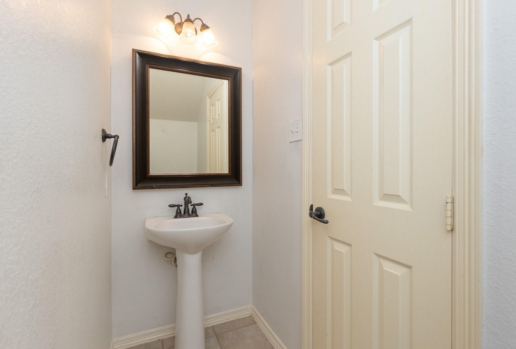 18611 Polo Meadow Drive - Photo 23