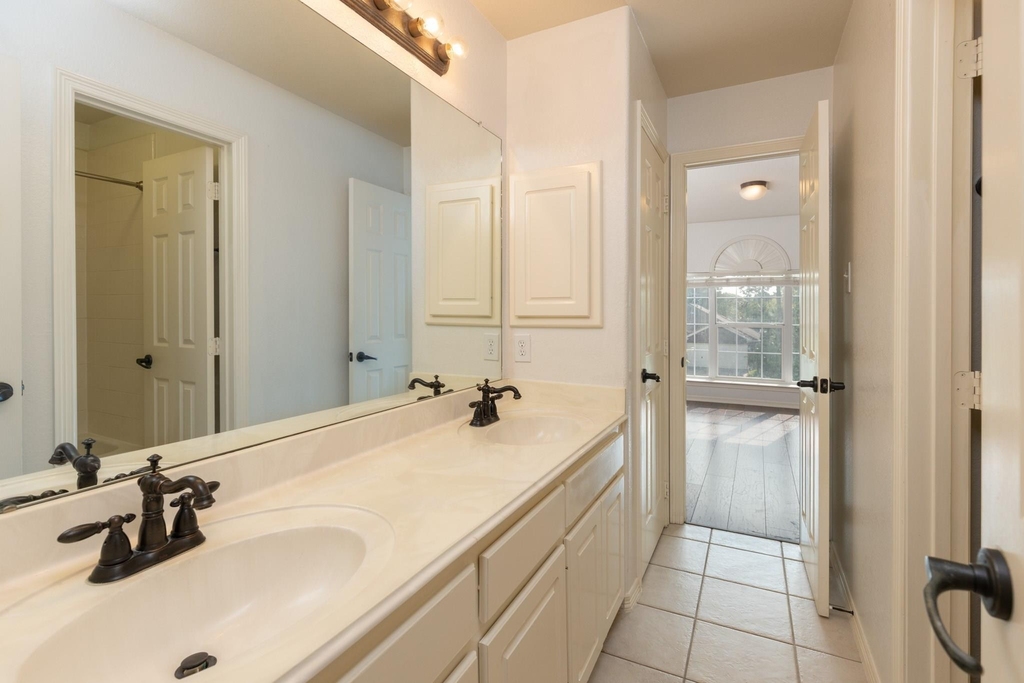 18611 Polo Meadow Drive - Photo 40