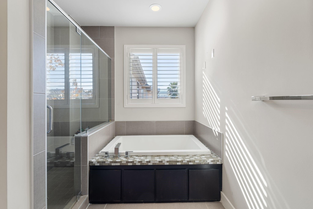5911 Rose Street - Photo 20