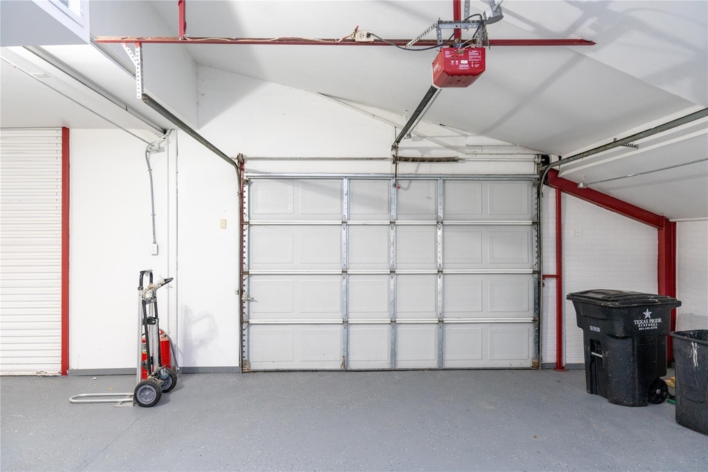 3245 W Highway 6 - Photo 43