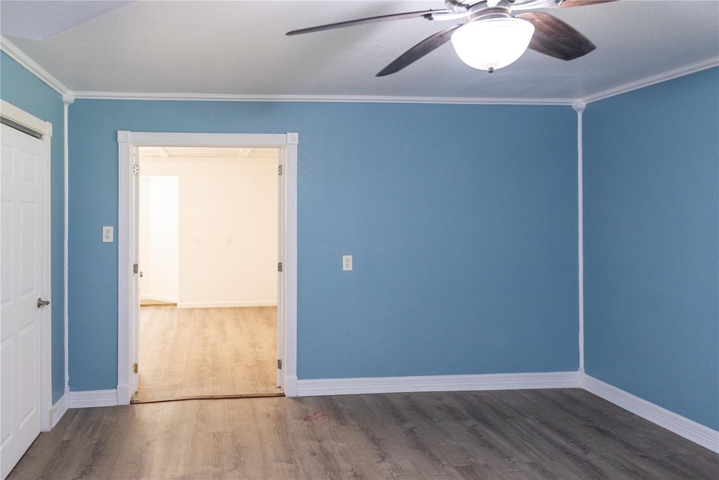 3245 W Highway 6 - Photo 22