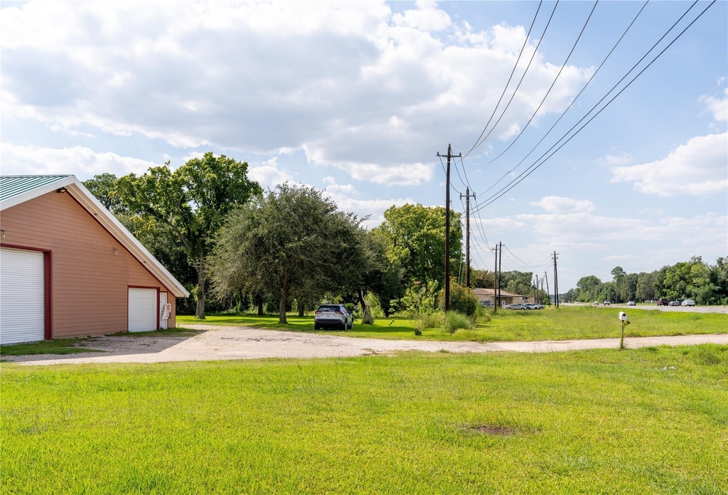 3245 W Highway 6 - Photo 17