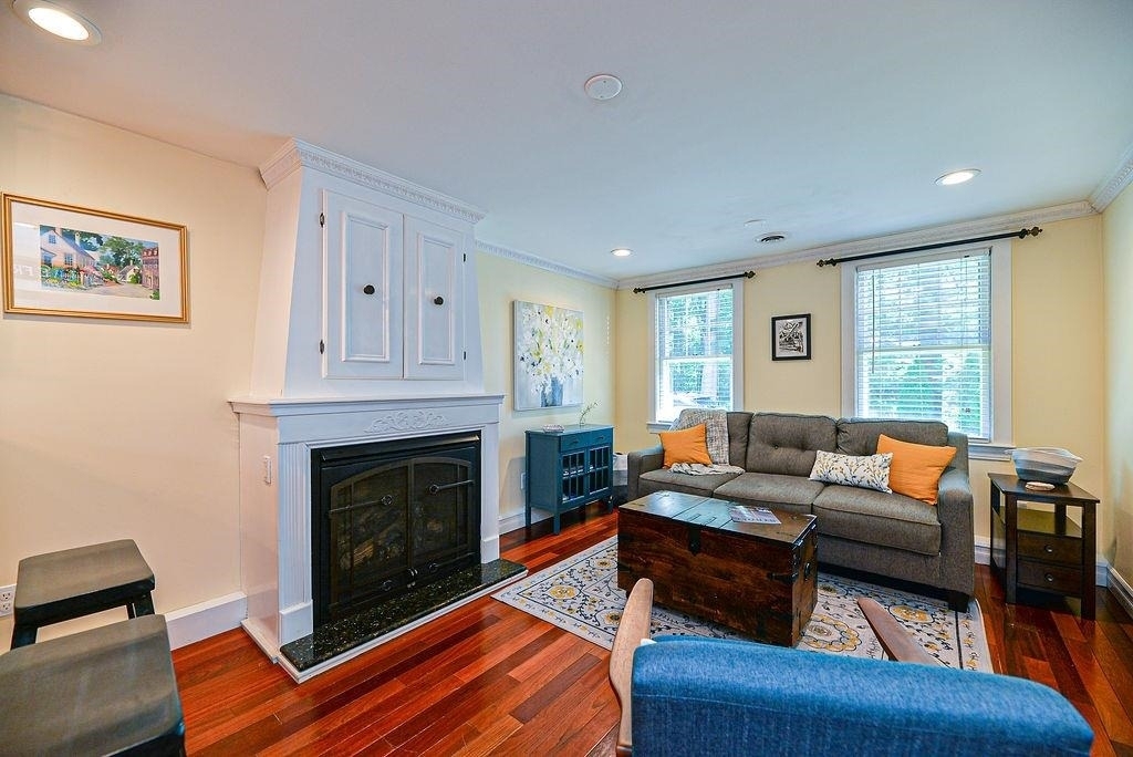 113 Wentworth - Photo 12