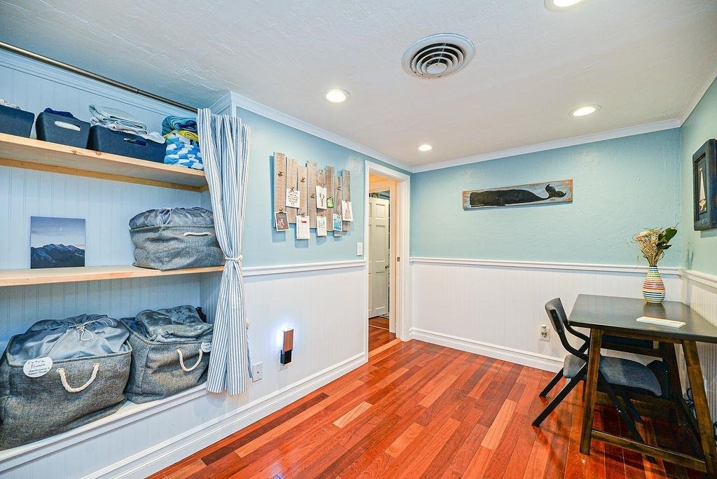 113 Wentworth - Photo 25