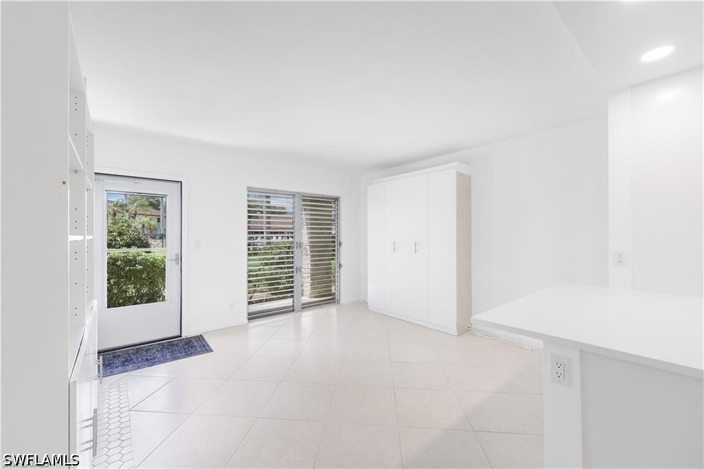 167 N Collier Boulevard - Photo 7