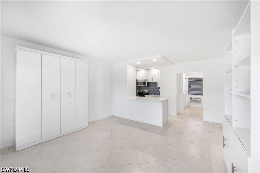 167 N Collier Boulevard - Photo 5